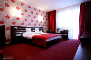 tur-virtual-hotel-complex-turistic-stejarii-brasov-095